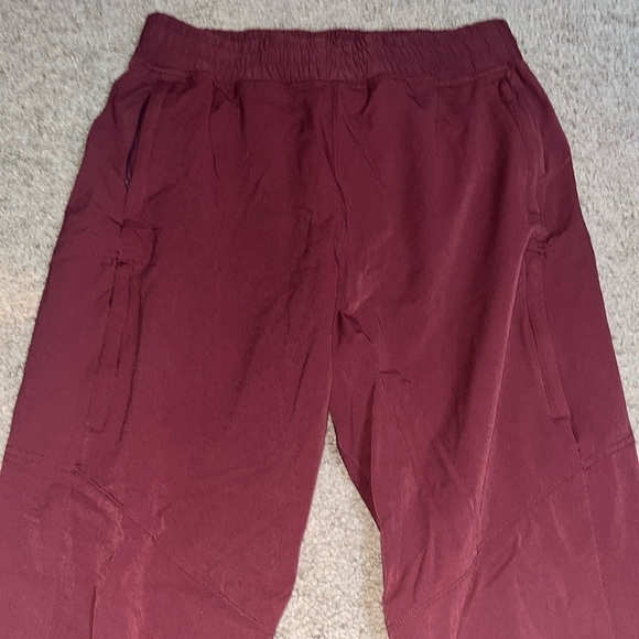 Alder Apparel Be Free Jogger Merlot Medium - Picture 5 of 12